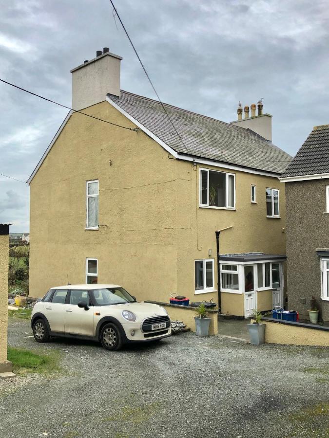 Clydfan Apartamento Holyhead Exterior foto