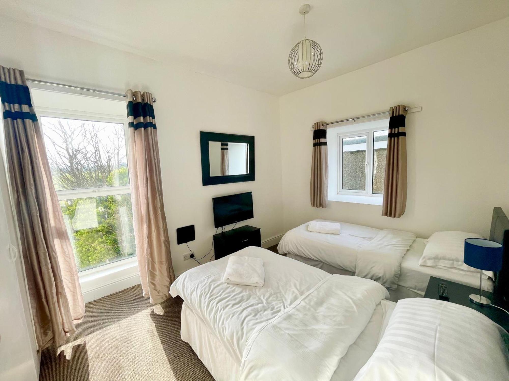 Clydfan Apartamento Holyhead Exterior foto